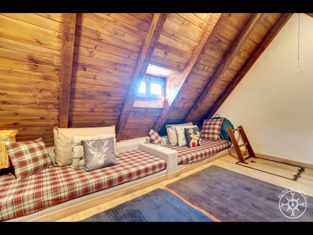 バケイラ・ベレット Casa Marmota De Alma De Nieveヴィラ エクステリア 写真